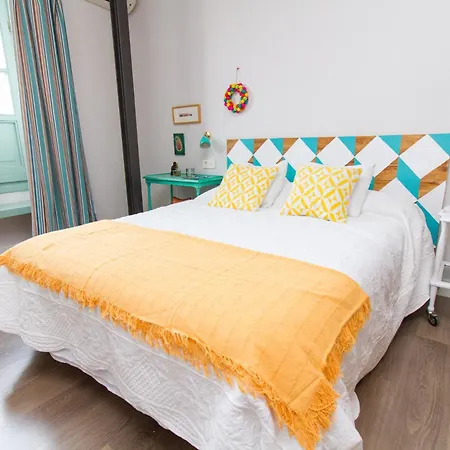 C20 - Adorable In The Center With Sun Terrace Malaga